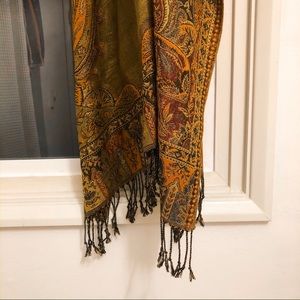 Gorgeous Yellow Patterned & Glittery Scarf